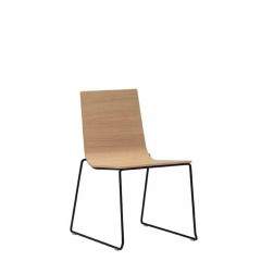 Silla apilable Lineal SI0582 de Andreu World