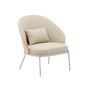 Sillón Eamy de piel sintética-Beige